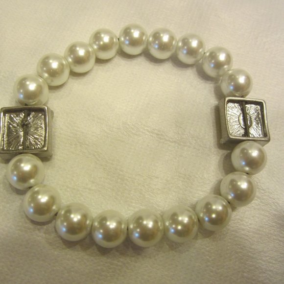 VTG LIA SOPHIA STRETCH BRACELET ROUND WHITE MEDIUM BEADS WITH SQUARE CLEAR RHINE - Picture 2 of 3